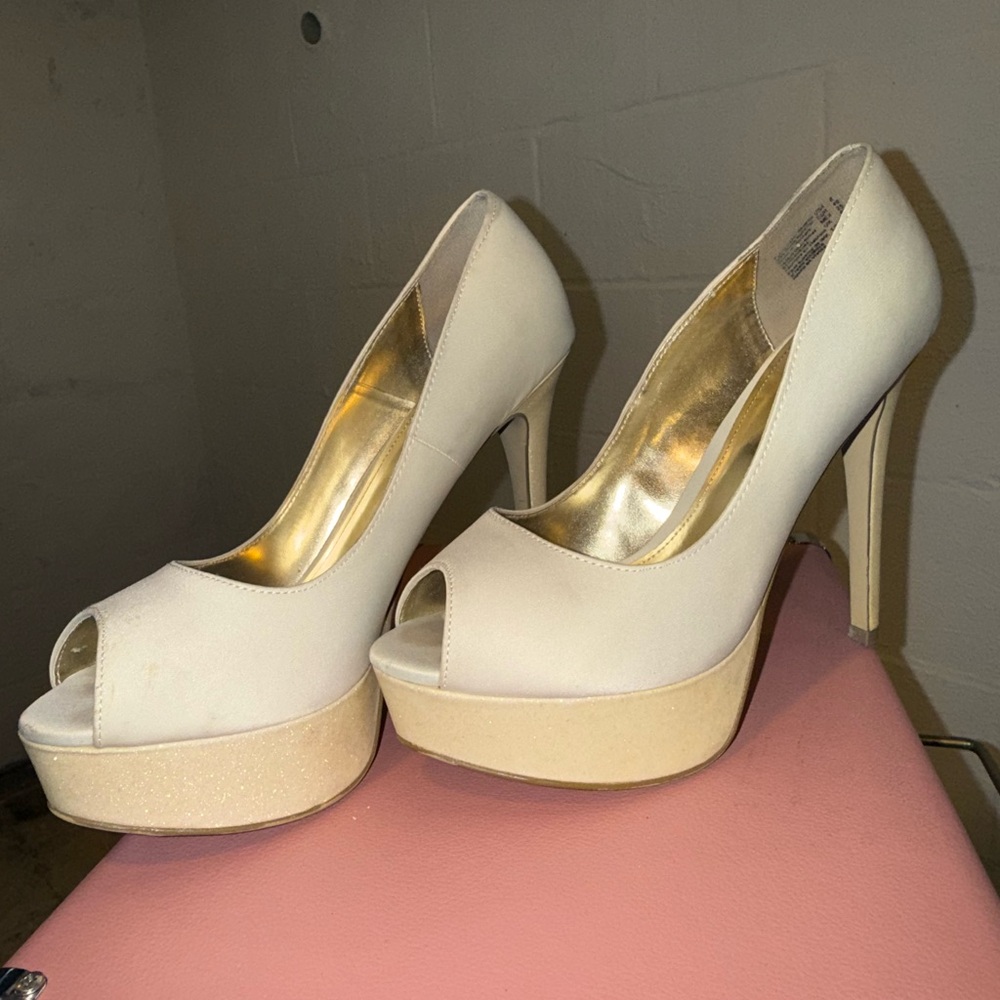 Gold bottomed Cream Peep-Toe Platform Heels
